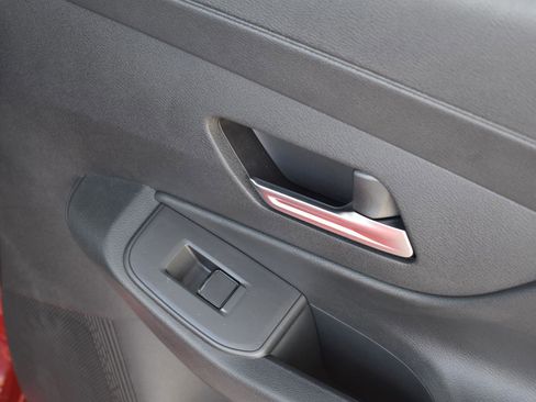 Used 2026 Nissan Sentra SV w/ SV Convenience Package FWD image 51