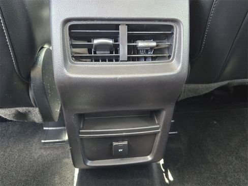 Used 2017 Ford Edge SEL w/ Equipment Group 201A image 15