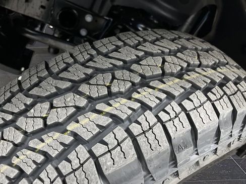 New 2026 Jeep Wrangler Sport S image 37