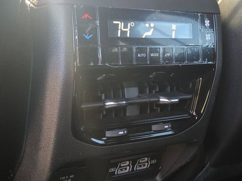 Used 2025 Jeep Grand Cherokee L Laredo w/ Luxury Tech Group I image 16