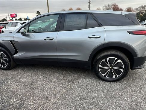 New 2026 Chevrolet Blazer EV LT image 8