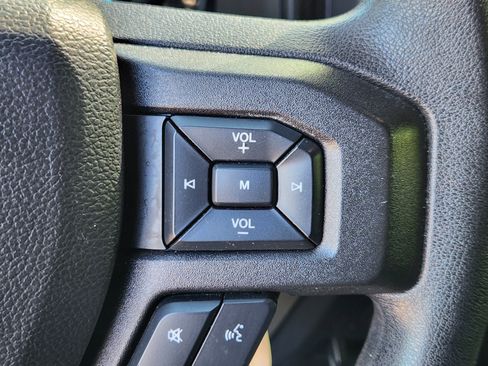 Used 2020 Ford F150 XL w/ Equipment Group 101A Mid AWD/4WD image 23