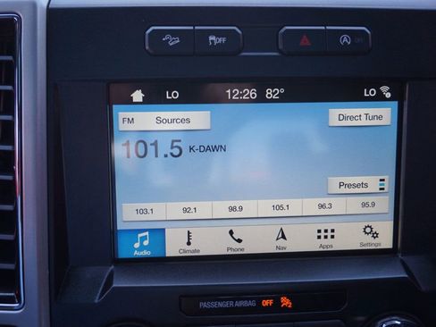 Used 2018 Ford F150 Lariat image 33