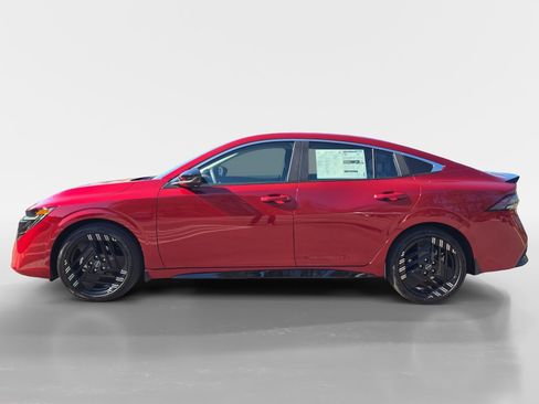 New 2026 Nissan Sentra SR image 2