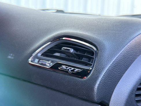 Used 2016 Dodge Challenger SRT Hellcat image 43