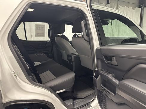 Used 2025 Toyota 4Runner TRD Off-Road image 48