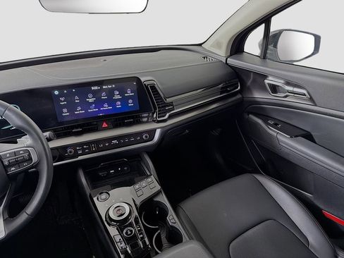 Used 2023 Kia Sportage EX image 25