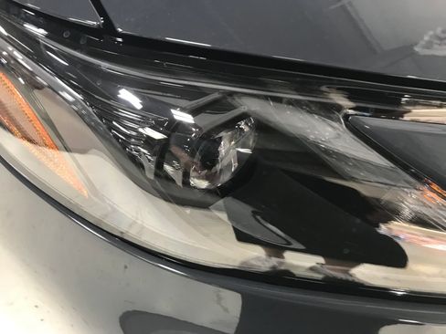 Used 2025 Toyota Camry SE FWD image 24