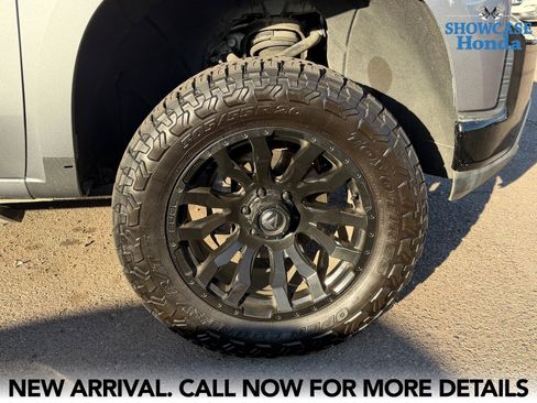 Used 2020 Chevrolet Silverado 1500 LT Trail Boss w/ Convenience Package image 7