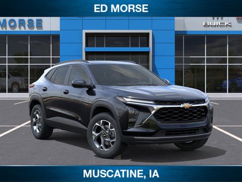 New 2025 Chevrolet Trax LT w/ Sunroof Package image 7