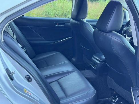 Used 2014 Lexus IS 250 AWD w/ Navigation Package image 17