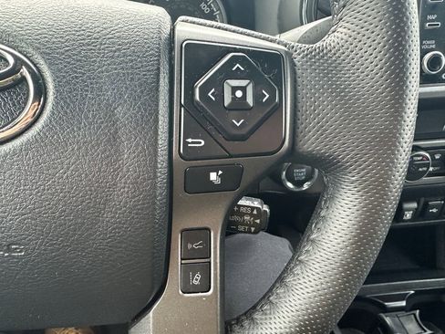 Used 2023 Toyota Tacoma TRD Off-Road w/ Technology Package image 21