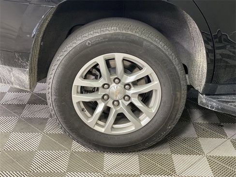 Certified 2024 Chevrolet Tahoe LT image 18