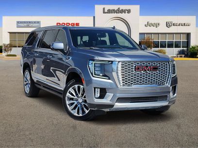 Used 2021 GMC Yukon XL Denali w/ Denali Premium Package