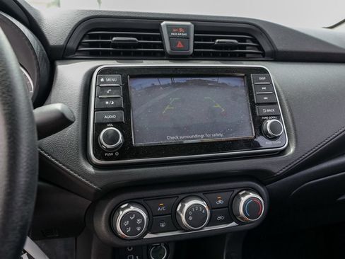 Used 2025 Nissan Versa S w/ Trunk Package FWD image 28