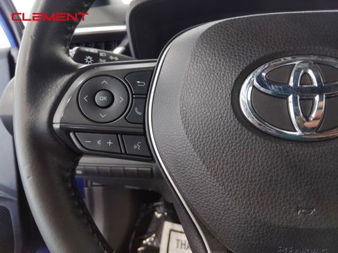 Used 2022 Toyota Corolla SE image 11