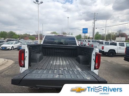 Used 2021 GMC Sierra 1500 AT4 w/ Driver Alert Package I AWD/4WD image 5