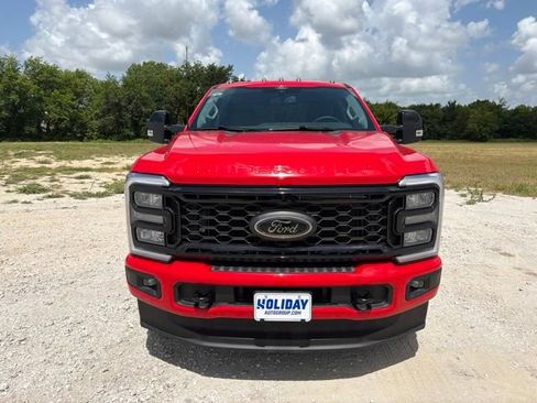 New 2026 Ford F250 Lariat w/ Black Appearance Package AWD/4WD image 17