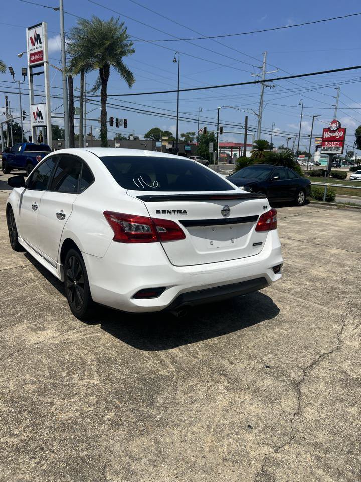 Used 2018 Nissan Sentra SR w/ SR Midnight Edition Package FWD image 4