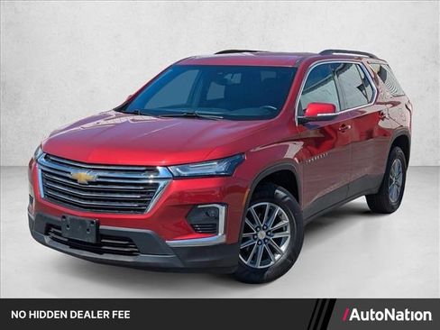 Used 2023 Chevrolet Traverse LT w/ LPO, Floor Liner Package AWD/4WD image 1
