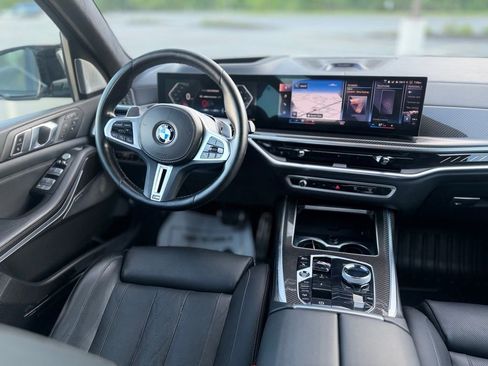 Used 2023 BMW X7 M60i w/ Executive Package AWD/4WD image 11