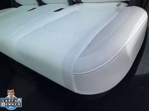 Used 2023 Tesla Model Y Long Range AWD/4WD image 34