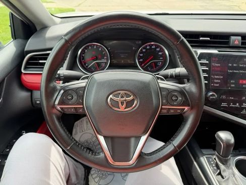 Used 2020 Toyota Camry XSE FWD image 20