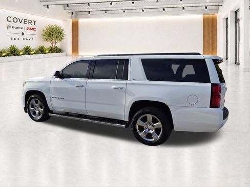 Used 2018 Chevrolet Suburban LT w/ Max Trailering Package AWD/4WD image 8
