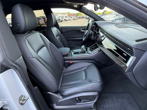 Used 2021 Audi Q8 Prestige w/ Prestige Package AWD/4WD image 20