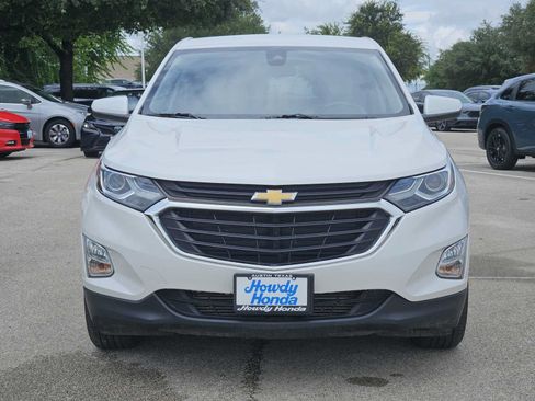 Used 2021 Chevrolet Equinox LT FWD image 2