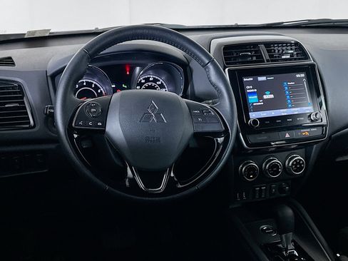 Used 2025 Mitsubishi Outlander Sport SE image 18