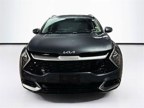 Used 2023 Kia Sportage EX image 2