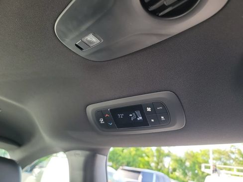 New 2027 Chrysler Pacifica Select w/ Family Tech Group FWD image 16