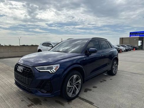 Used 2025 Audi Q3 2.0T Premium w/ Convenience Plus Package AWD/4WD image 7