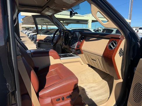 Used 2014 Ford F250 King Ranch image 17