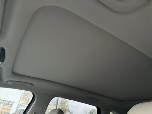 New 2025 Kia Sorento EX w/ Panoramic Sunroof Package image 11