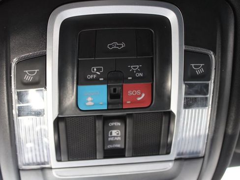 Used 2026 RAM 1500 Laramie w/ Night Edition AWD/4WD image 19