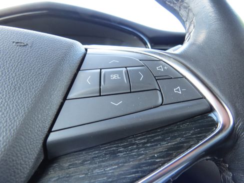 Certified 2023 Cadillac XT5 Premium Luxury w/ LPO, Floor Liner Package image 24