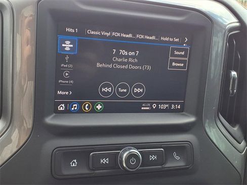 Used 2022 Chevrolet Silverado 1500 Custom Trail Boss w/ LPO, Dark Essentials Package image 15