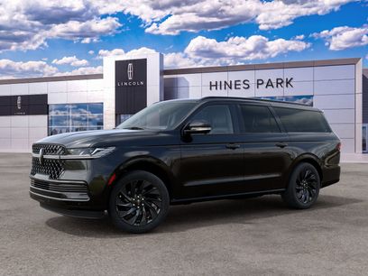 New 2027 Lincoln Navigator L Reserve w/ Jet Appearance Package