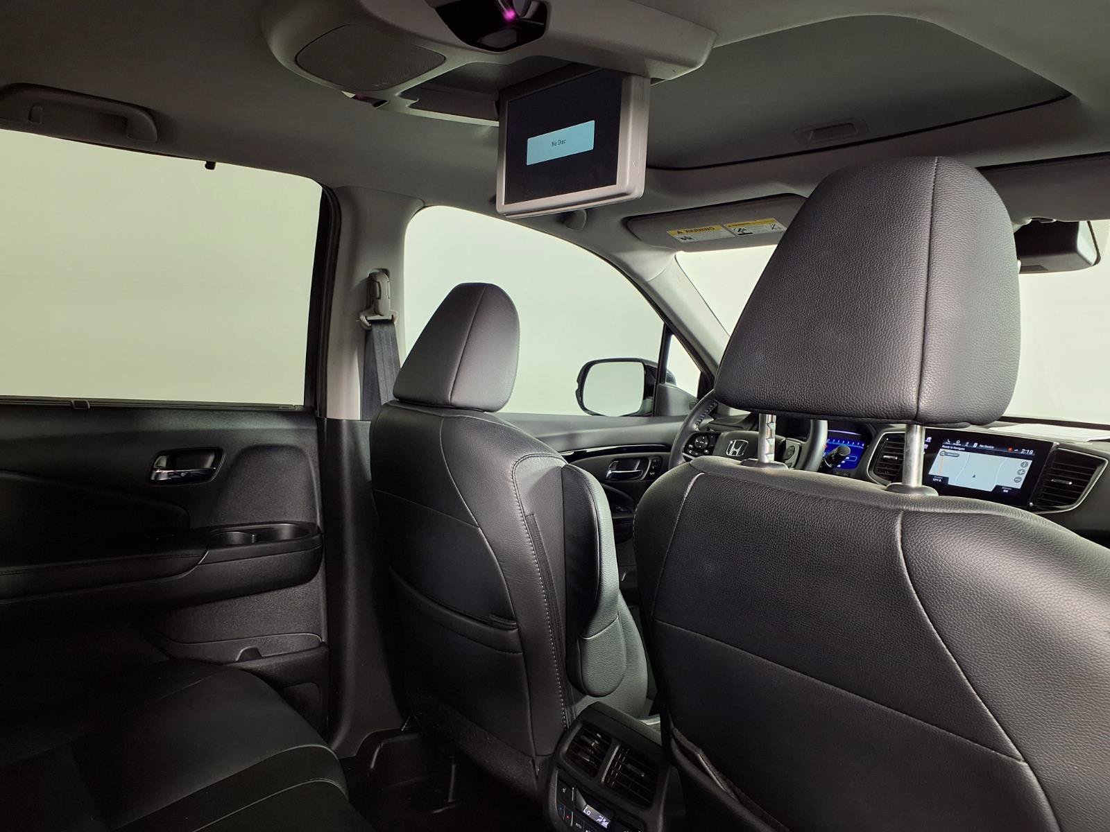 Used 2022 Honda Pilot Touring image 11