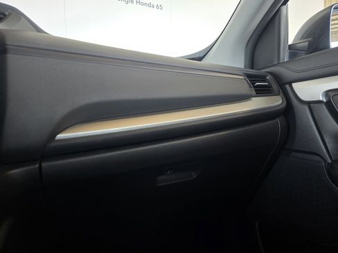 Used 2022 Honda CR-V LX image 17