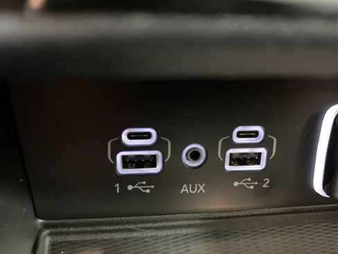 New 2025 Jeep Grand Cherokee L Altitude image 35