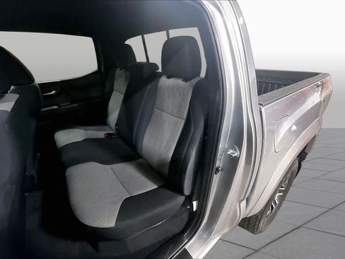 Used 2023 Toyota Tacoma TRD Sport w/ Technology Package AWD/4WD image 21