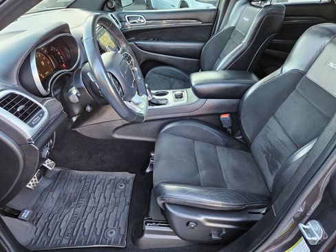 Used 2021 Jeep Grand Cherokee SRT AWD/4WD image 16