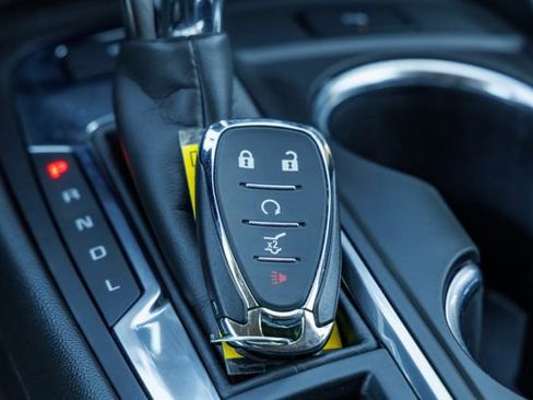 Used 2024 Chevrolet Equinox LT w/ Driver Convenience Package image 26