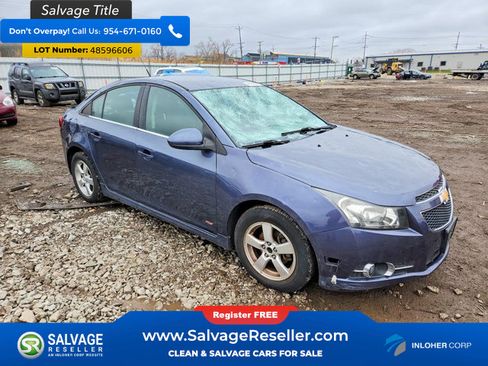 Used 2014 Chevrolet Cruze LT w/ RS Package FWD image 5