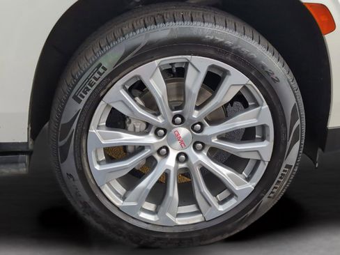 Used 2022 GMC Yukon XL Denali AWD/4WD image 33