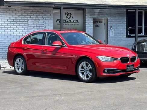 Used 2017 BMW 330i Sedan RWD image 10
