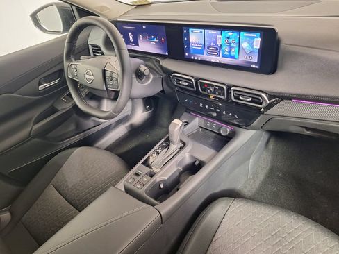 Used 2026 Nissan Sentra SV w/ SV Convenience Package FWD image 25